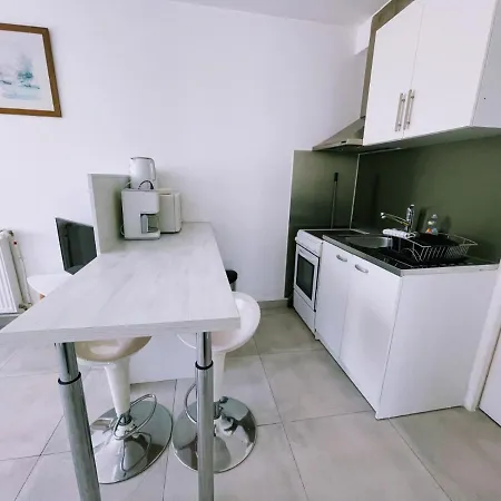 Beau Entre Paris Et Disneyland-proche Centrex Appartement